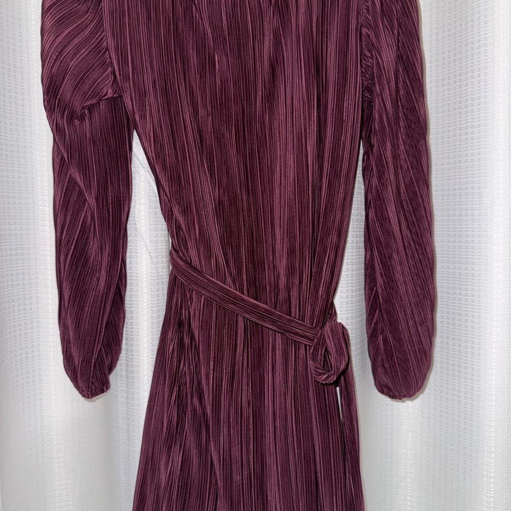 Elegant Plum Dress Abercrombie & Fitch  Cocktail dress / Party dress small Wine